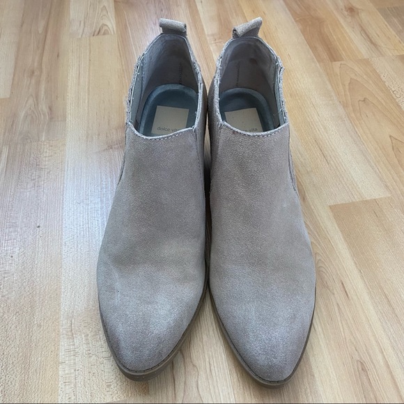 Dolce Vita Elfy Boots - Picture 2 of 5